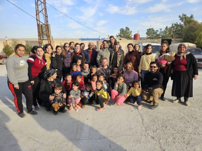 Free burma rangers in syria