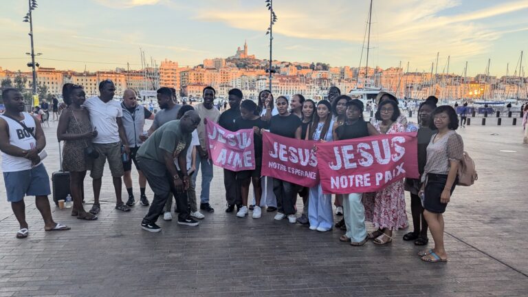 Reverse missionary trend: 3rd World sends missionaries to 1st World Reverse missionary trend