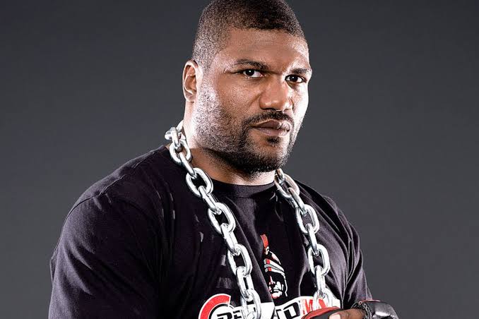 Howling fighter Rampage Jackson encounters Christ