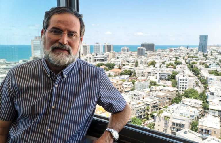 Avi in prayer tower in Tel Aviv 1024x662