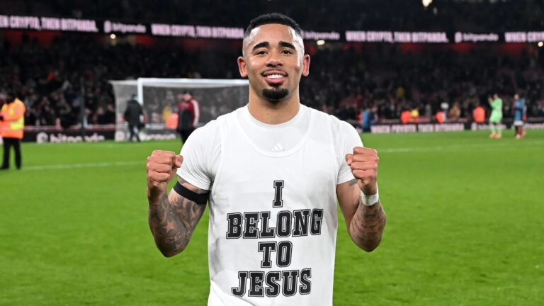 ‘I belong to Jesus’ T-shirt displayed by Arsenal star Jesus